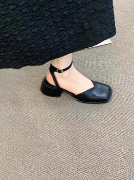 Новые однотонные сандалии с вырезами, Женская нескользящая повседневная Элегантная обувь, Пляжная Обувь с пряжкой в корейском стиле на среднем каблуке, Тонкая
