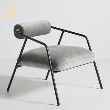 Современный стул простого дизайна, металлический каркас, Бархатное тканевое кресло с акцентом, холл отеля, лобби, Индивидуальное кресло для отдыха