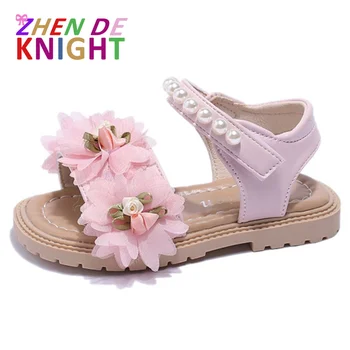 Сандалии для девочек 2023 Летние Новые детские туфли принцессы с жемчужным цветком, Повседневная пляжная обувь для маленьких девочек